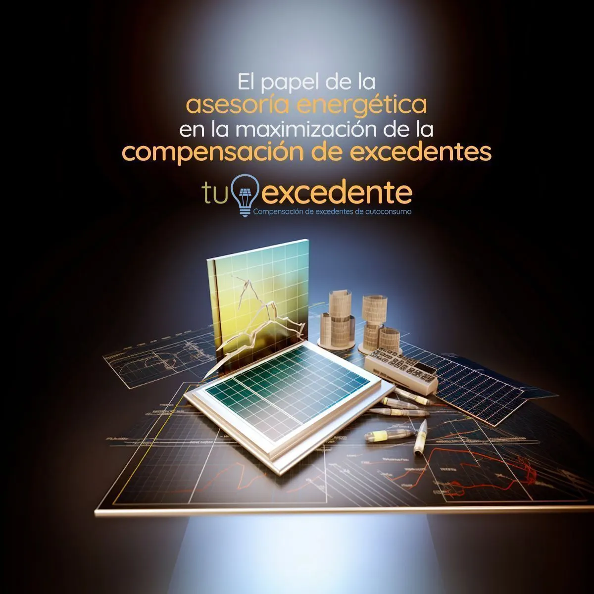 Asesora energética revisando con un cliente la compensación de excedentes de sus placas solares